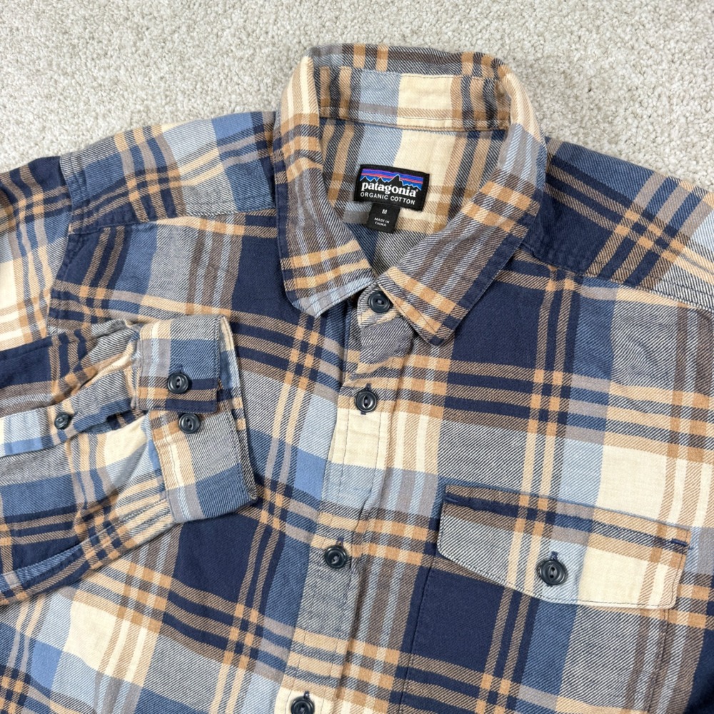 Patagonia Flannel Shirt Mens M Blue Tan Plaid Organic Cotton Button Down